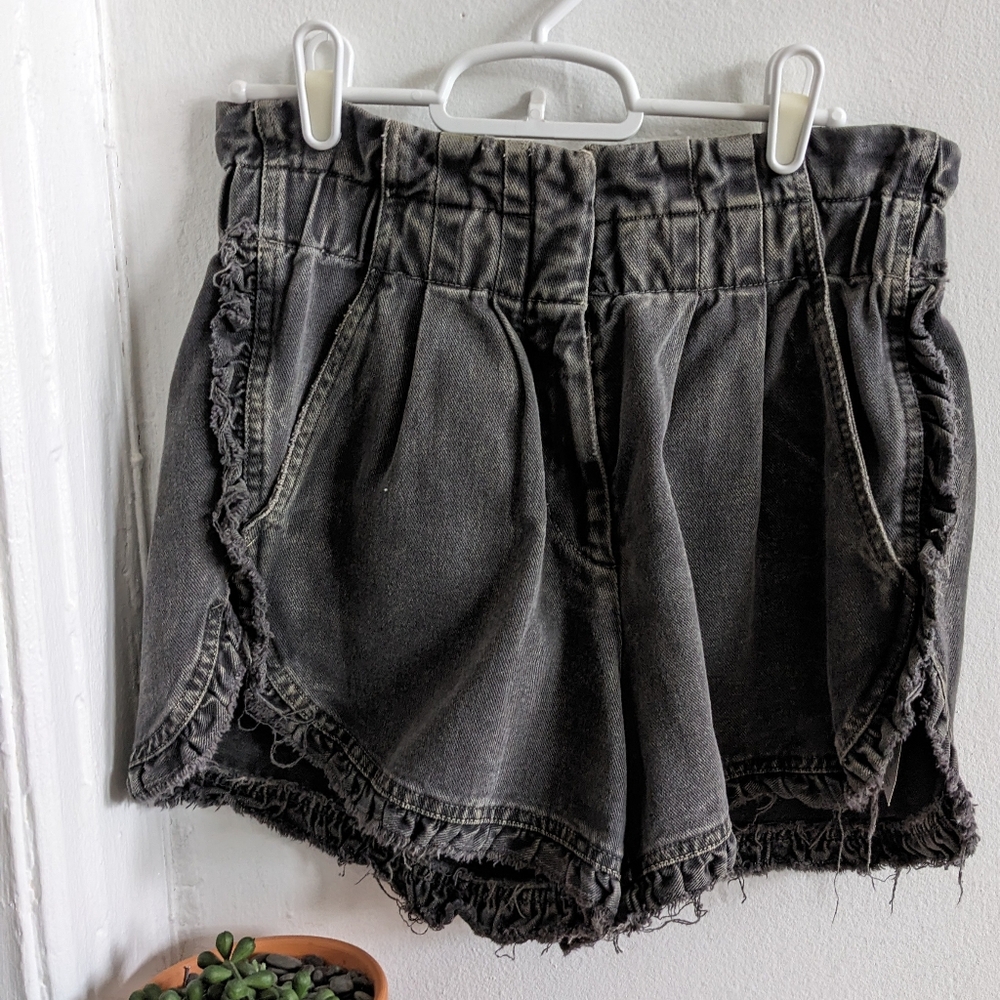 Sea New York Idun High Waisted Acid Wash Ruffle Denim Shorts Gray